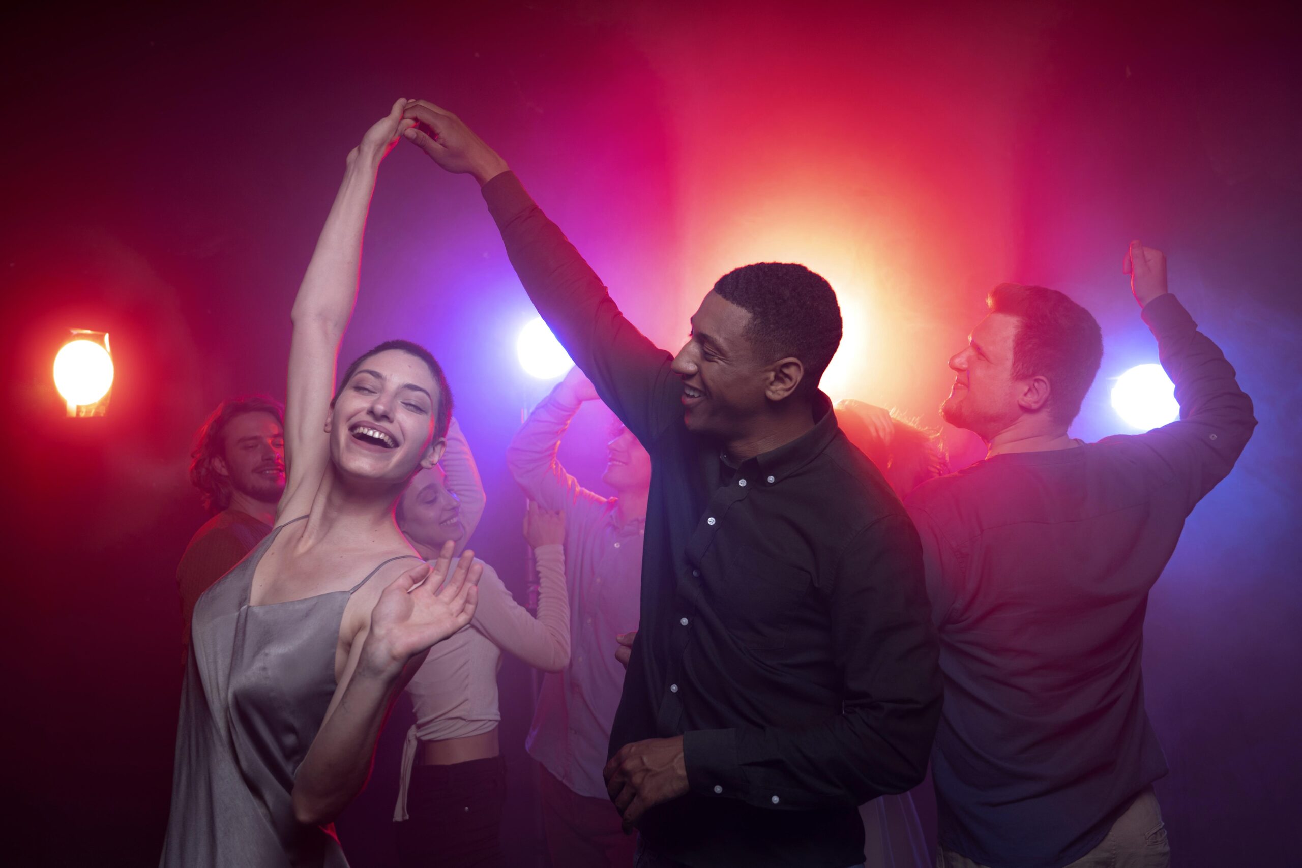 nightlife-with-people-dancing-club